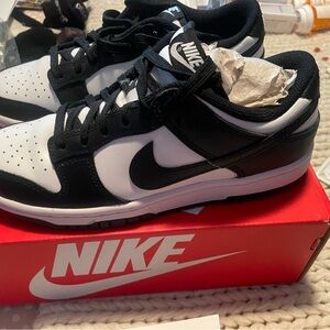 New in box Nike Low Panda sneaker Women’s size 7